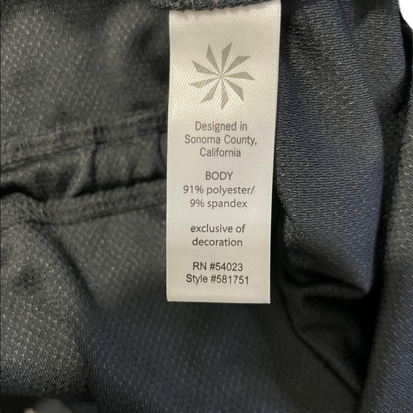 Athleta wick it coverup dark grey. Size XXSmall beach to adventure travel - Picture 10 of 11